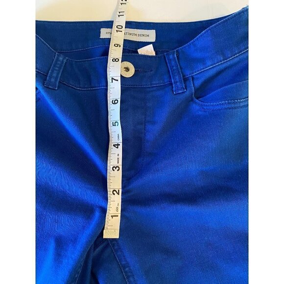 Chico's Platinum Blue Denim Ankle Jeans, Size 00 - Picture 9 of 9